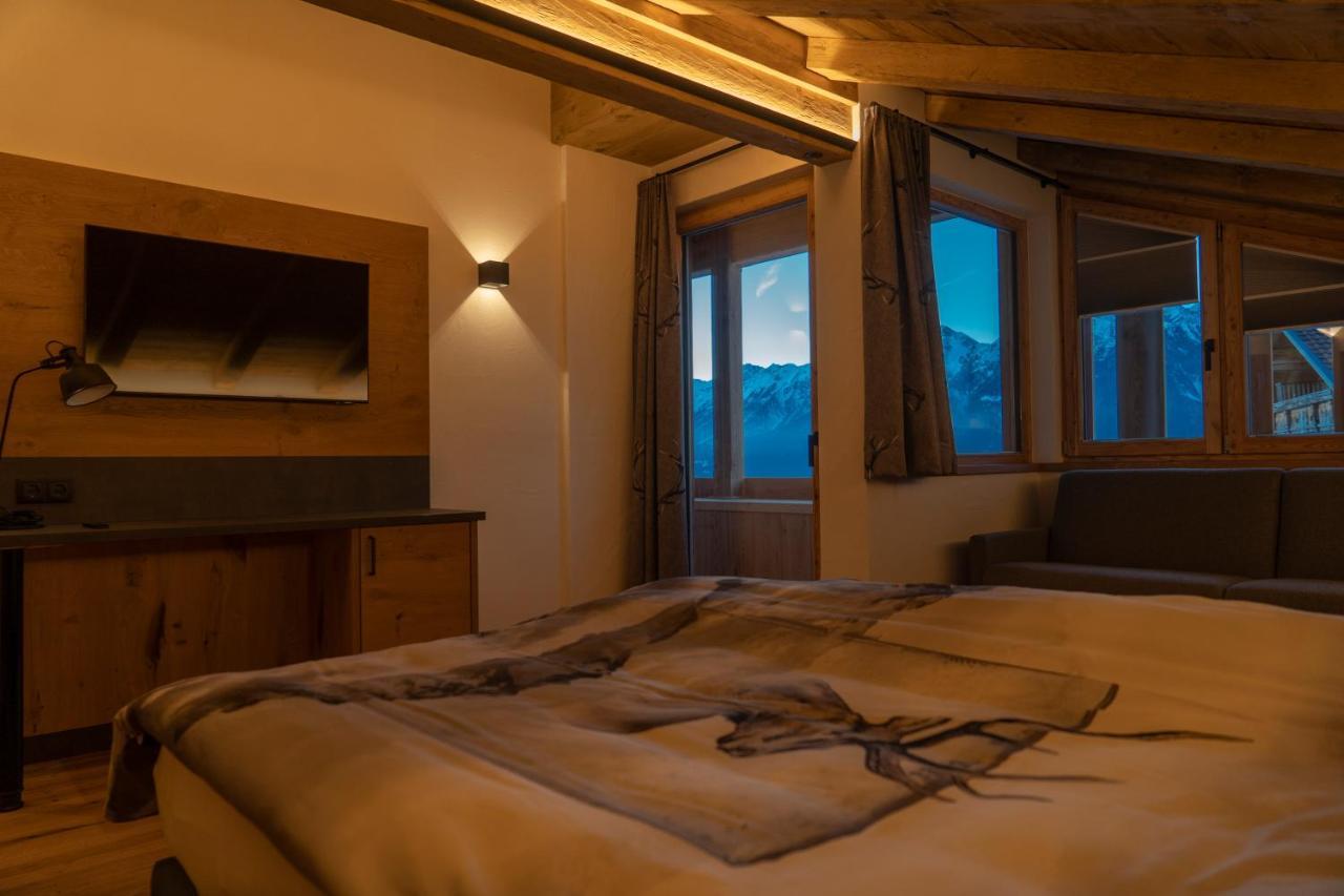 Apartments Heissangerer トゥルフェス エクステリア 写真