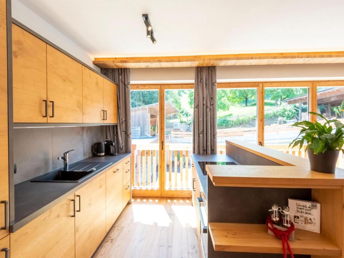 Apartments Heissangerer トゥルフェス エクステリア 写真