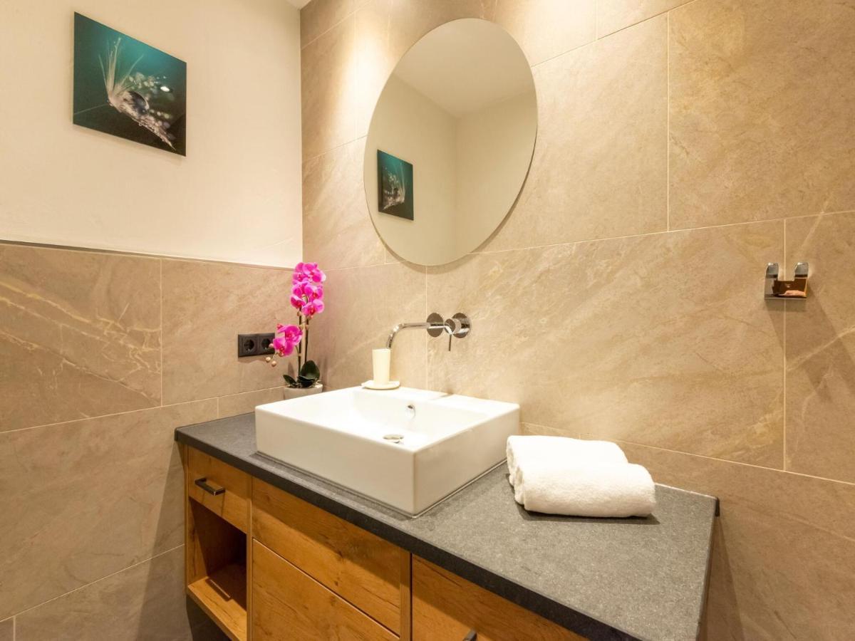 Apartments Heissangerer トゥルフェス エクステリア 写真